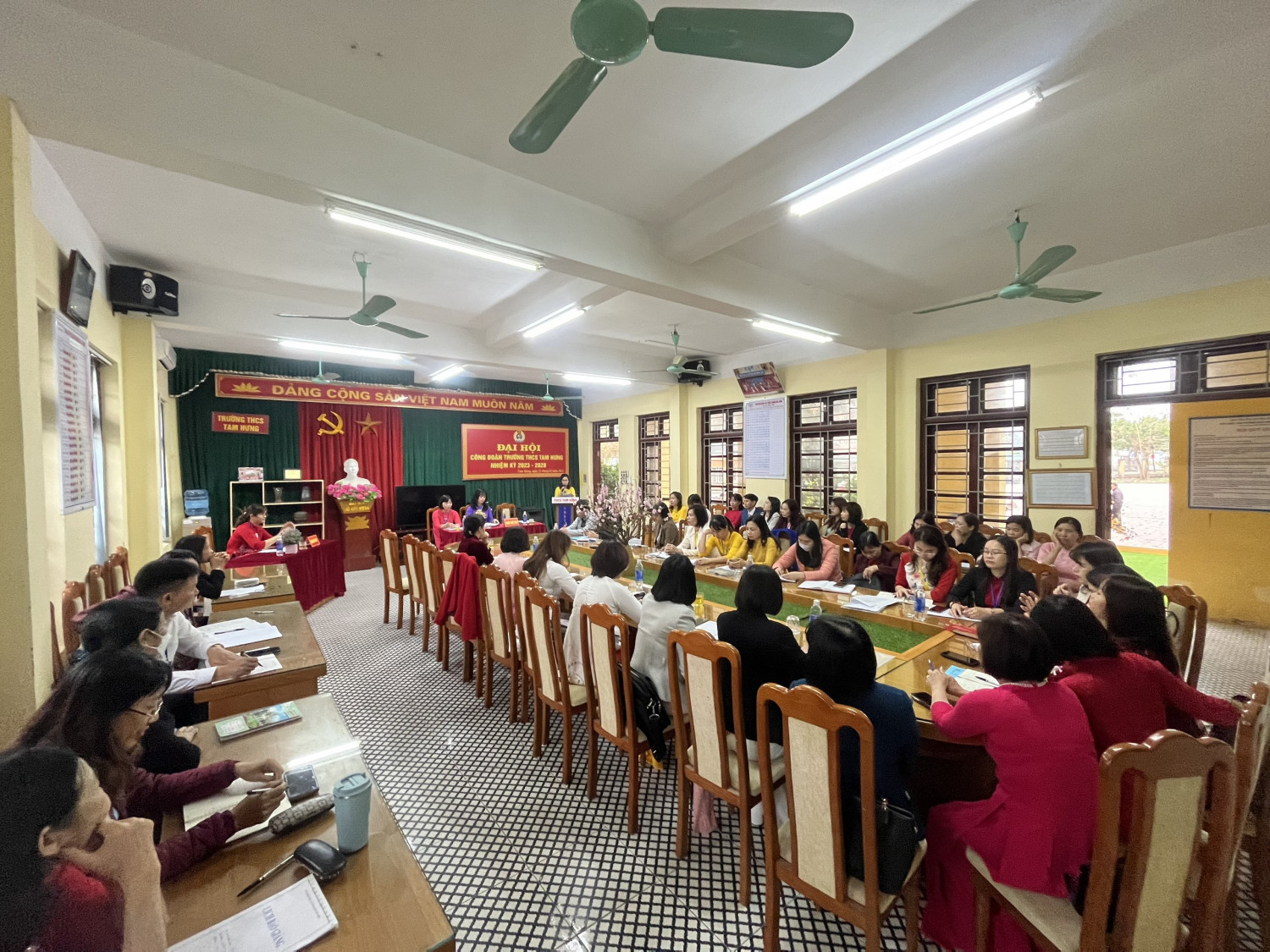 Đại hội Công đoàn cơ sở Trường THCS Tam Hưng nhiệm kỳ 2023-2028 thành công tốt đẹp